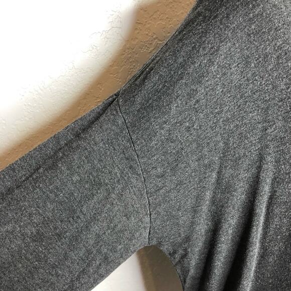 Cabi Elegant Tee charcoal gray collared v neck knit top size Large #4258 - Picture 6 of 15